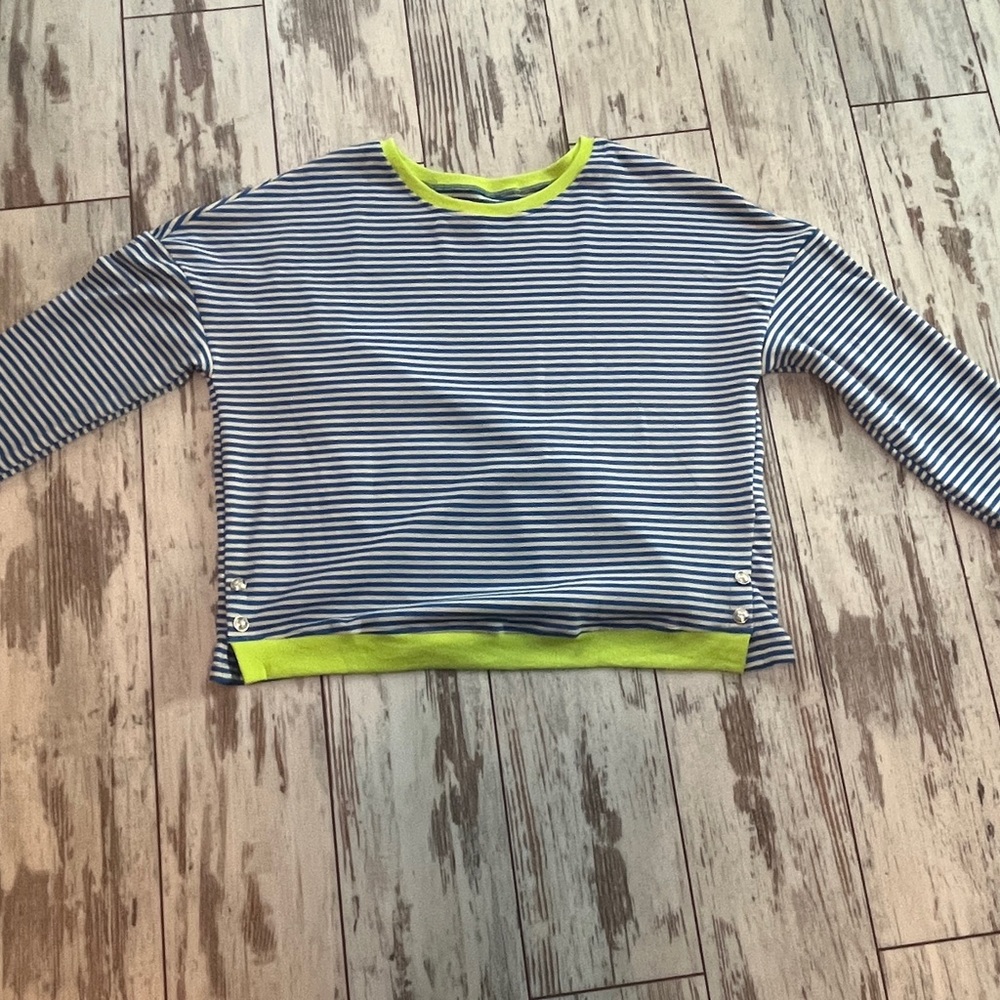 NWOT Oversized Blue & White Striped Sweater – XL – Neon Trim & Silver Button - Picture 5 of 16